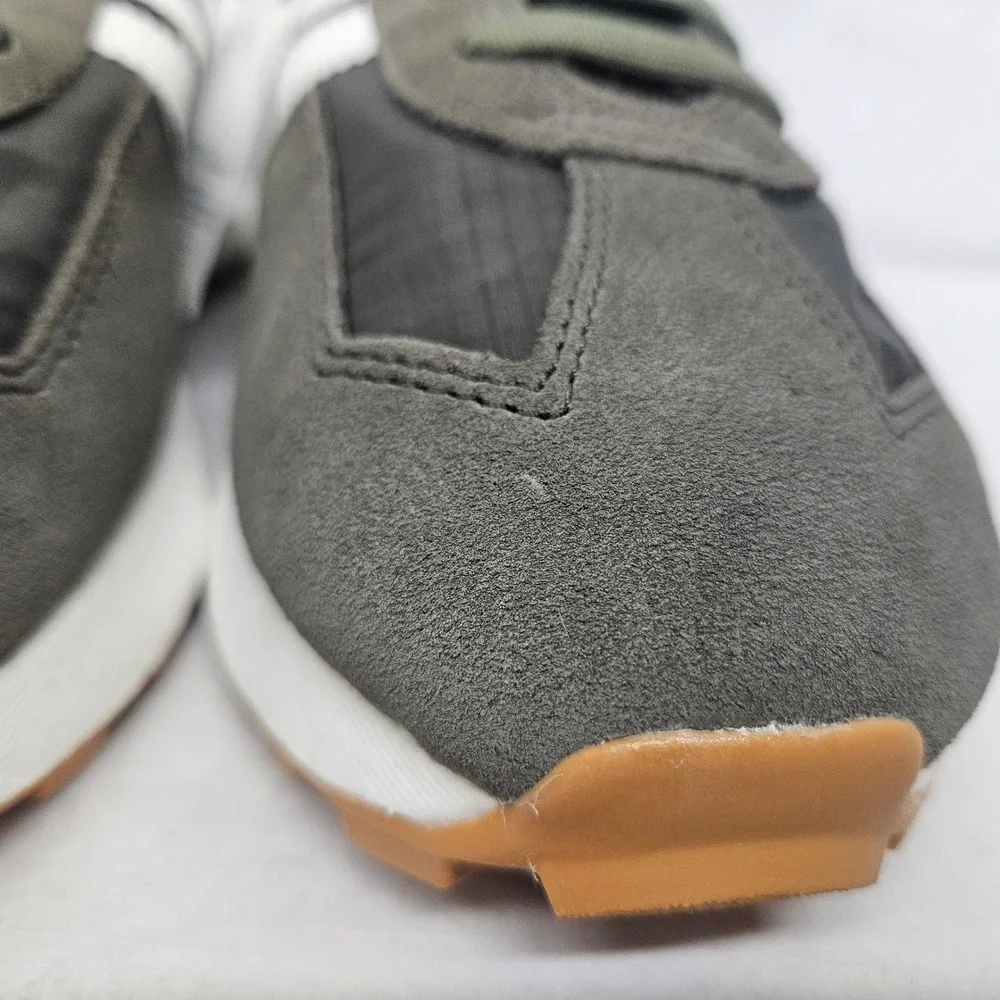 Adidas Retropy E5 Casual Sneakers H03854‎ Olive White Gray Boost Mens Size 9